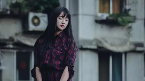 快递小哥中双色球1.6亿